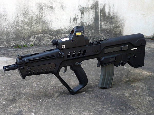 Израильская штурмовая винтовка  TAR-21