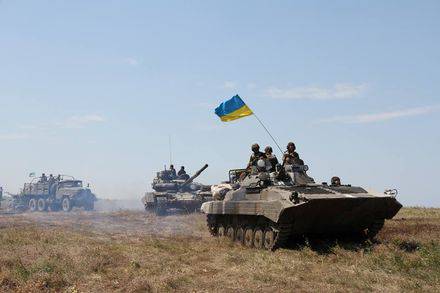 Украинские солдаты линчевали танкиста, который случайно переехал их сослуживцев