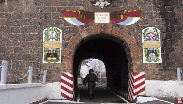 Российская военная база в Армении отмечает 73-ю годовщину образования