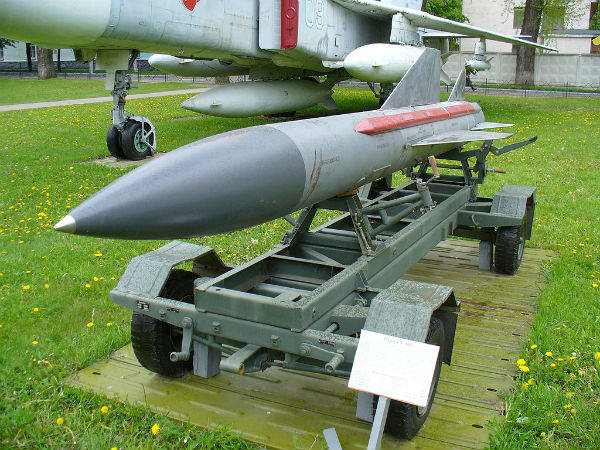 Противорадиолокационная ракета Х-58