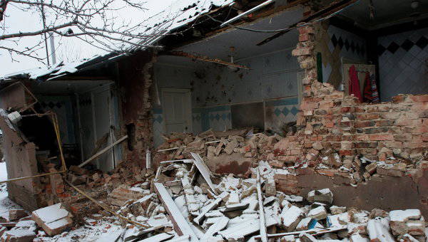 Украинские силовики нанесли артиллерийский удар по Донецку