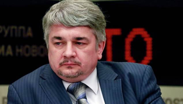 Ищенко: Хунта может организовать крупную кровавую провокацию