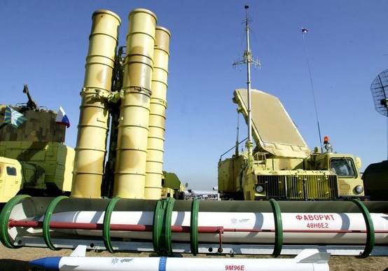 ЗРС С-300ПМУ1: зонтик радиусом 150 километров