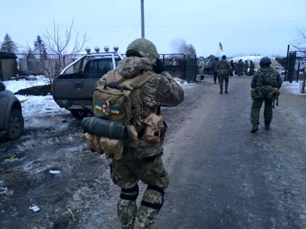 Украинская армия получила приказ открыть огонь в секторе "Б"