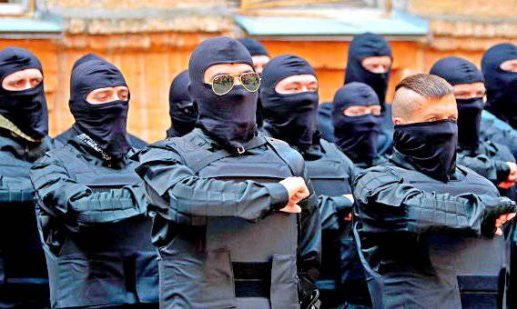 "Правый сектор" готов к войне, считают в штабе ДНР