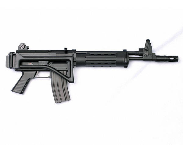 Штурмовая винтовка Beretta AR-70/90