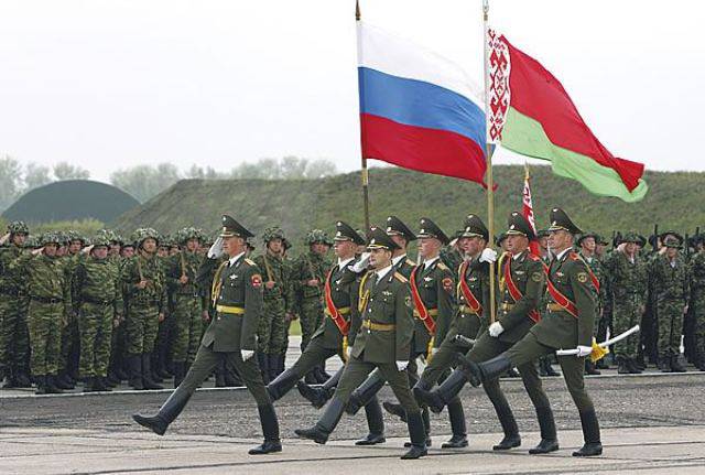 Белорусско-российское военное сотрудничество: С-300 – пишем, С-400 – в уме