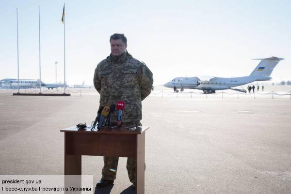 Киев бряцает чужим оружием