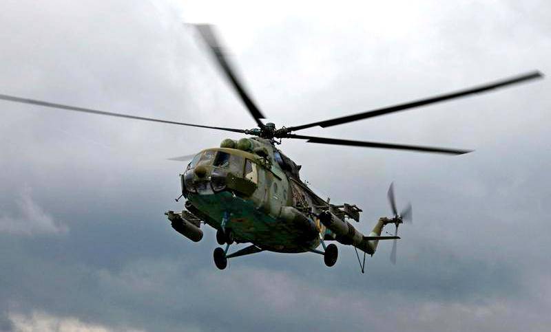 Вертолеты над Славянском: украинская армия собирает и тренирует авиационные группы
