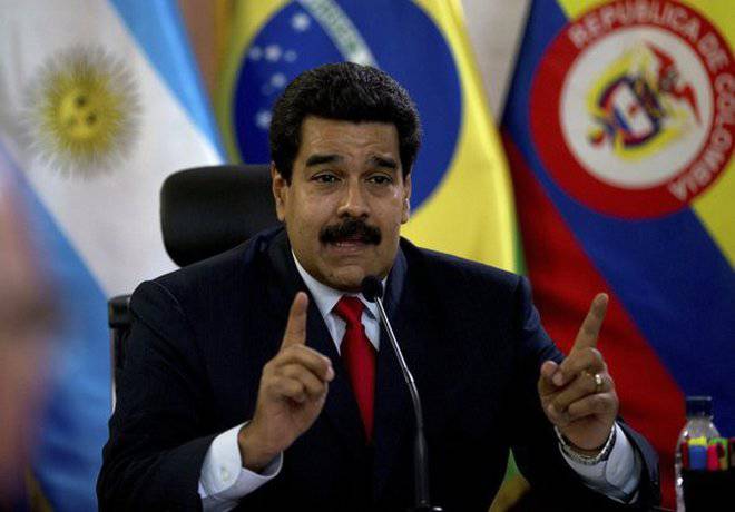 Венесуэла на пороге гражданской войны: Мадуро привел в готовность силовой блок