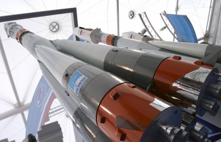 Ракета «Союз-2.1в» может заменить «Днепр» и «Рокот» только после четырех успешных запусков Ракета «Союз-2.1в» может заменить «Днепр» и «Рокот» только после четырех успешных запусков