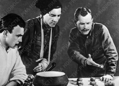 Военно-историческое беспамятство Военно-историческое беспамятство