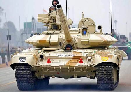 Проверенный товар: какие страны покупают у России военную технику?