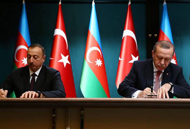 Азербайджан и Турция сближаются под присмотром НАТО