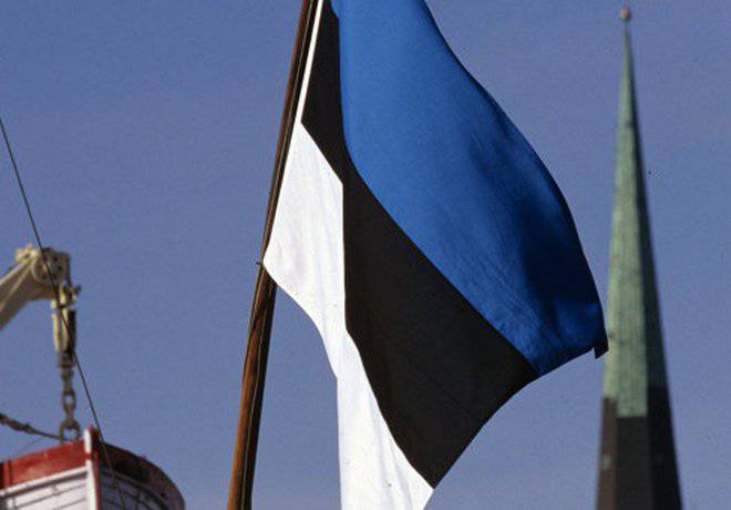 МИД Эстонии заявил, что у республики нет лишнего оружия для Киева