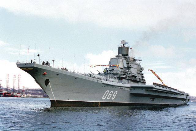 Военно-морской форт России в 2015 году пополнится 50 кораблями, подлодками и судами Военно-морской форт России в 2015 году пополнится 50 кораблями, подлодками и судами