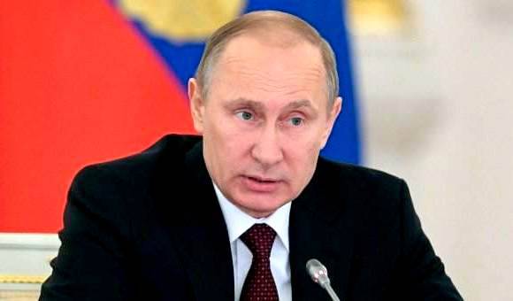 Путин поручил военным экспертам проанализировать ситуацию в Дебальцево