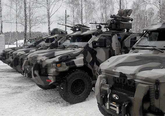 Украинские силовики получили новые бронемашины с боевым модулем "Сармат"