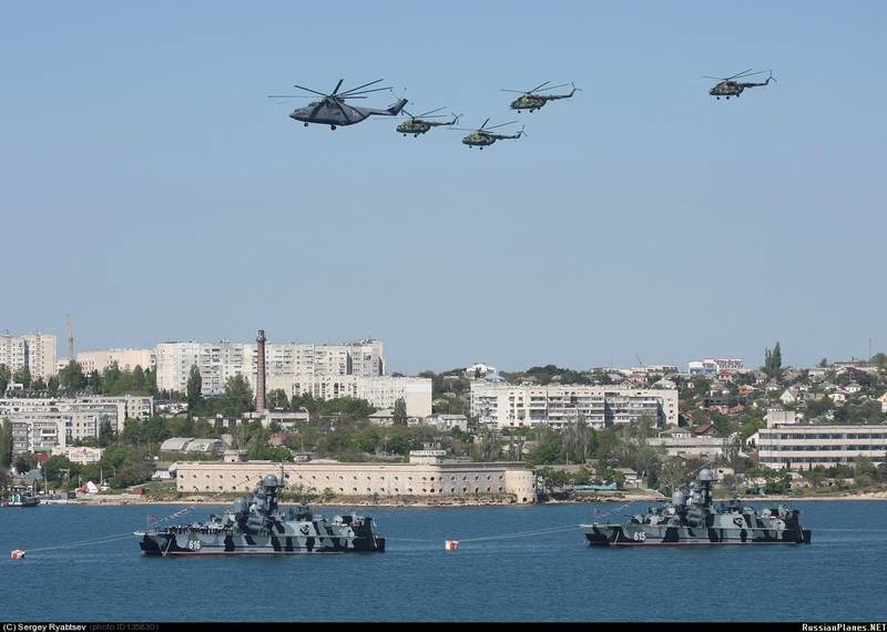 Военнослужащие Черноморского флота примут участие в трех парадах Победы