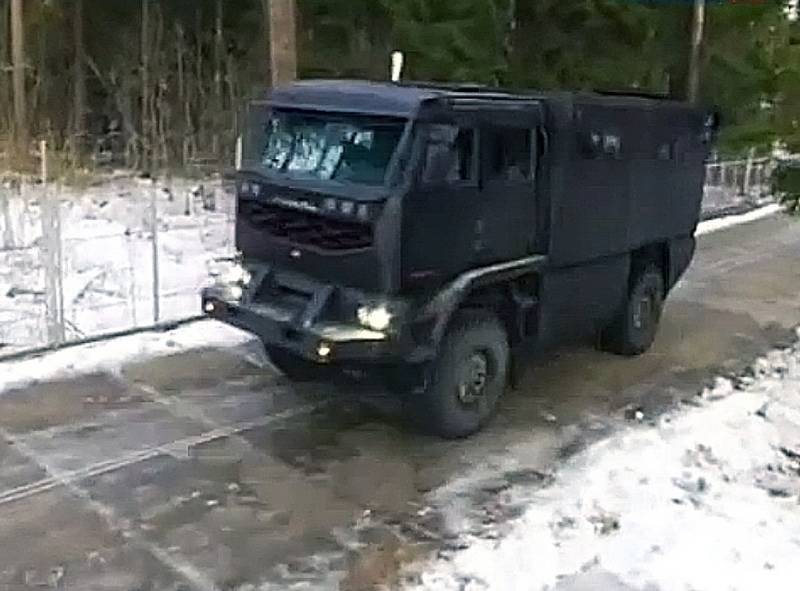 Для ФСБ России разработали уникальный бронеавтомобиль "Викинг"