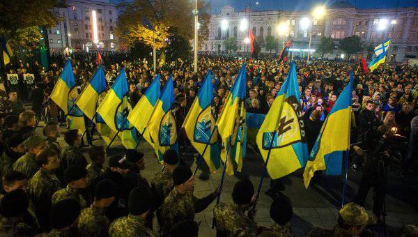 Гражданам Украины приказано предать Победу, убить Победу