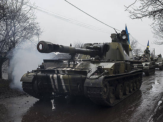 Украинские военные ведут прицельный огонь из оружия, которое якобы уже отвели