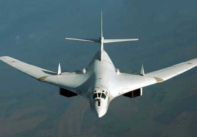 Вакуумный подарок от «Белого Лебедя»: за что американцы так боятся Ту-160?