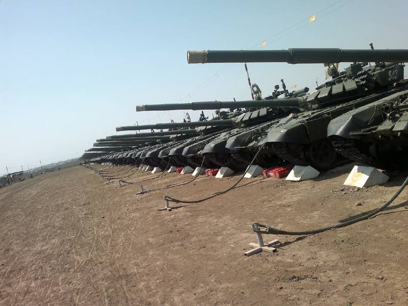 Западный военный округ переходит на танки Т-72Б3