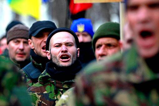 «Правый сектор» против украинской армии: кто кого?