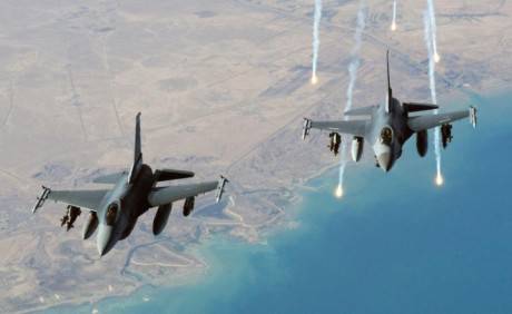 Саудовская Аравия и ее союзники нанесли авиаудар по йеменскому городу Таиз