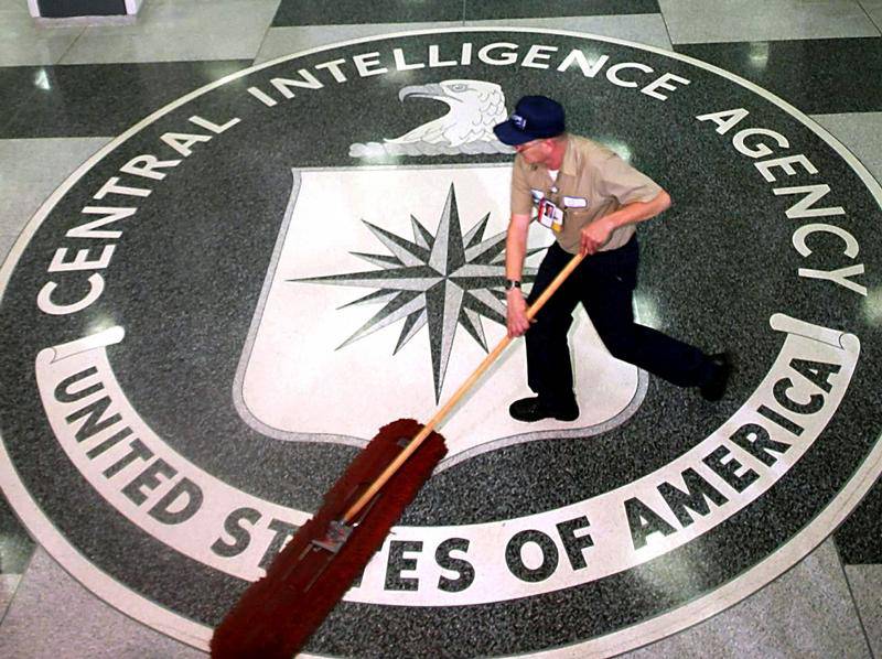 Белый дом теряет контроль над ЦРУ