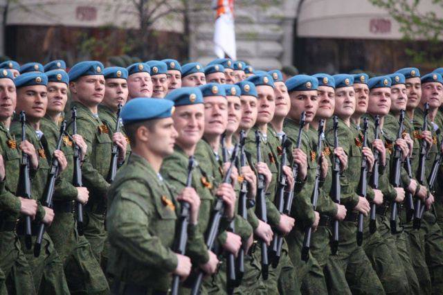 Псковские десантники пройдут парадом по Минску