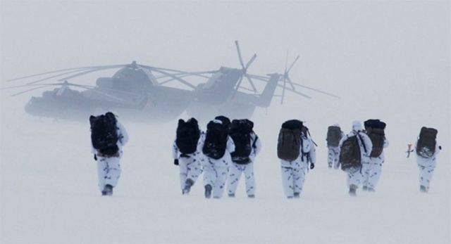 Белорусские десантники в апреле впервые высадятся в районе Северного полюса