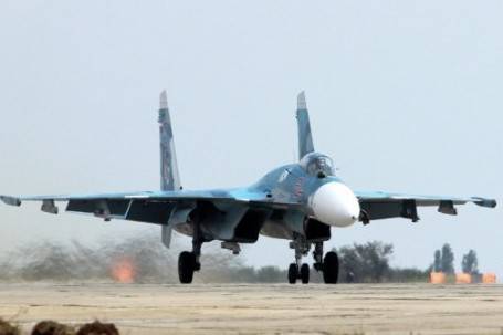 Истребители ВВС РФ будут отрабатывают реальный перехват крылатых ракет