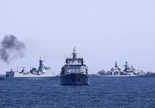 LAT: Россия и Китай выбрали для учений «провокационное» место