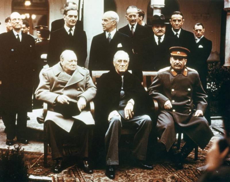 Репарации по итогам Второй мировой войны. Щедрый жест Сталина Репарации по итогам Второй мировой войны. Щедрый жест Сталина