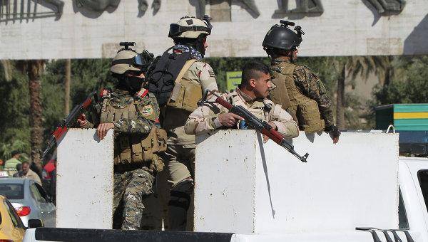 Иракские военные выдвинулись в Рамади на схватку с боевиками