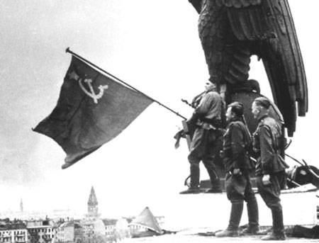 Почему Берлин взяли на четыре дня позже срока, установленного Сталиным?