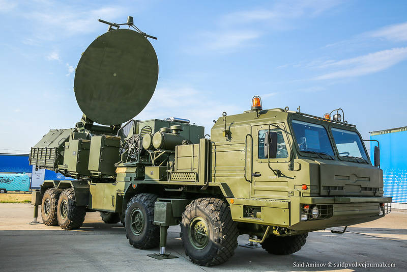 Западный военный округ в 2015 году получит свыше 1300 единиц вооружения и техники