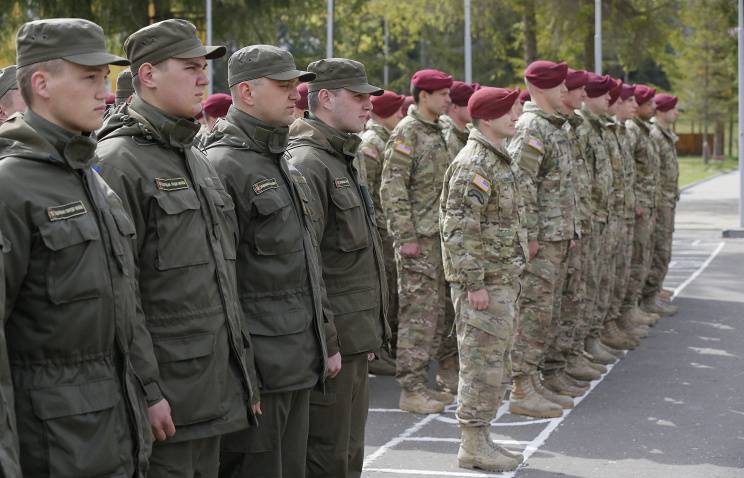 НАТО и Украина проведут в сентябре учения под Львовом НАТО и Украина проведут в сентябре учения под Львовом