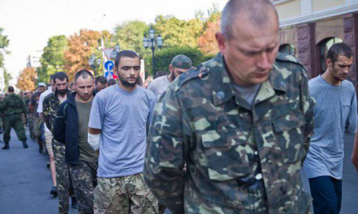 Украинские организации зарабатывают на обмене пленными