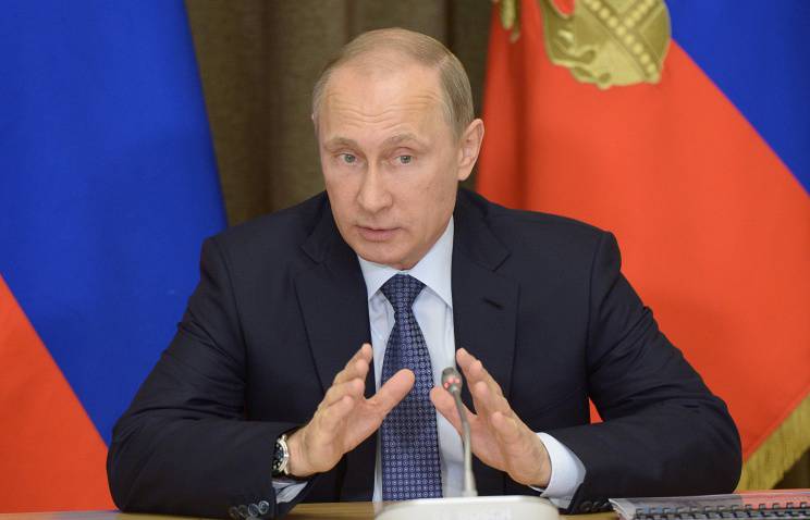 Путин: На боевое дежурство в этом году поставят четыре ракетных полка