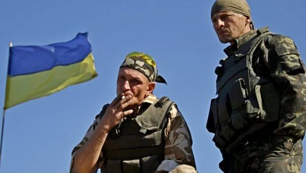 Из-за насилия командиров срочники ВСУ активно вступают в армию ЛНР