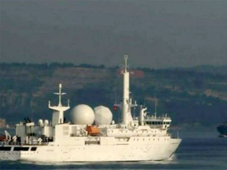 Французский разведывательный корабль «Дюпюи де Лом» зашел в Черное море
