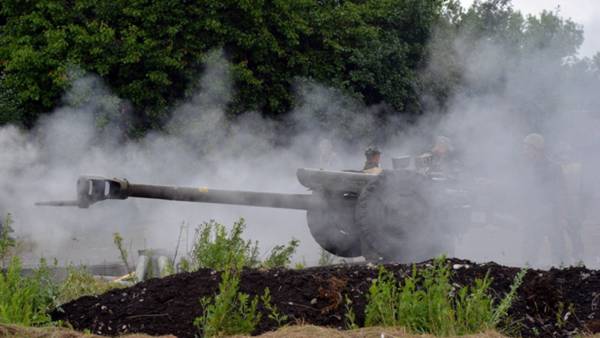 Донбасский полдень: огонь по всему фронту и новые трофеи ополченцев