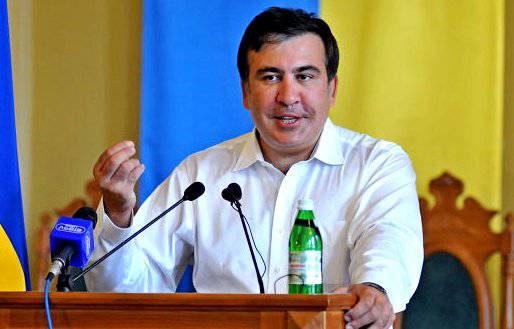 Саакашвили: Бывший губернатор Одесской области забрал с собой 40 БТР
