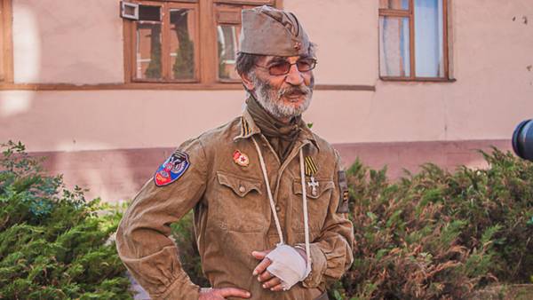 Войне все возрасты покорны: как иркутский пенсионер Донбасс защищает