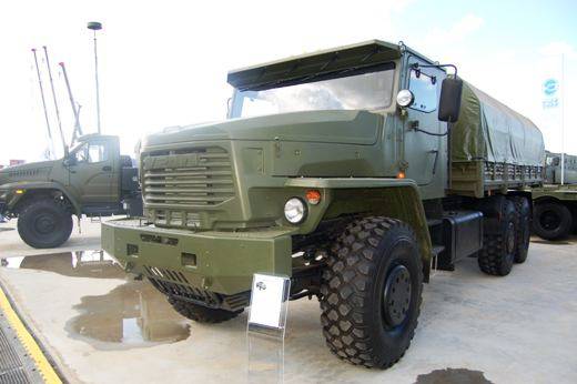 На форуме "Армия-2015" впервые продемонстрировали Урал-63704-0010 "Торнадо-У" с каркасно-панельной кабиной