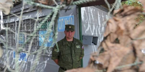 Дерзкий отказ Украины пропускать через свою территорию грузы для российских миротворцев в Приднестровье грозит войной