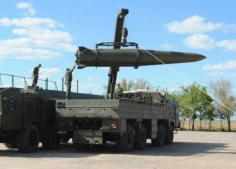 Россия проводит испытания новой ракеты для "Искандера"